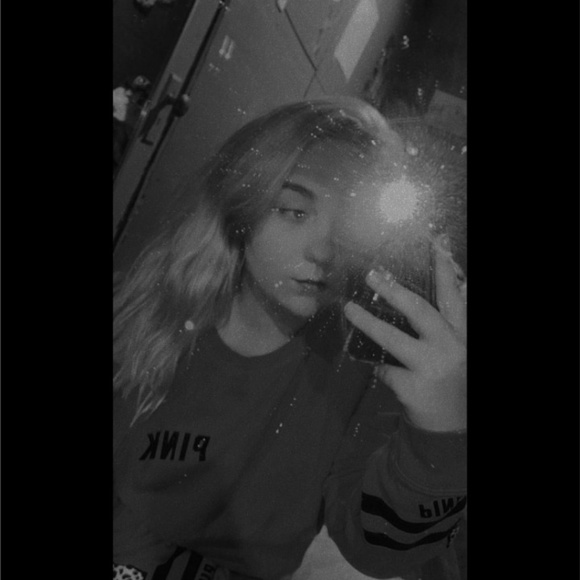 Meet your Posher, Aaliyah - Picture 1 of 1